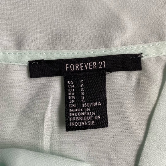 Sheet Mint Forever 21 Tank Top with Tie front - Picture 2 of 7